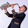 Saxofonista AU MUSIC