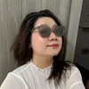 Cửa Hàng Xấu Gái