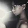 justine_distor