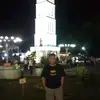 the_king_eats1