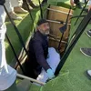 the_burial_man