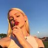 leona.reddit.stories