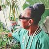 aa_dahplant_lady
