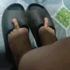 linh_yiu