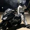 _adam_mandi_