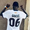 .gueye.2000