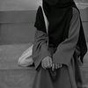 Ayaa.