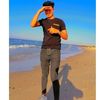 user1981195852937