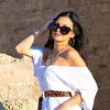 anastasia_learns_greek