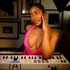 sheplaystoo