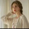 queen.pari757