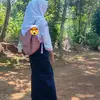 amel18073