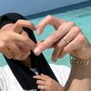 .hello._.2025