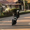 kadhika125