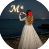 monii_737