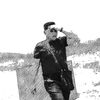 izad876