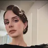 ℒ