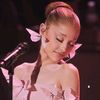arianagrande_fans02