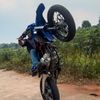 Orang ketiga!