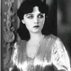 flapper.fanny