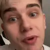 random_user832