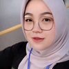 senyum itu manis