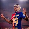 R10