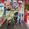 hiu944