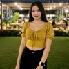 white.yellow.block