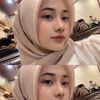 agnia ratu