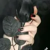 karwandolamary8