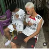 victor_w156