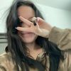 DisLilGirl