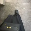 ﮼ريفيا ⵣ𓂆