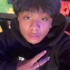 ur_fav_lucas_5542