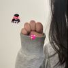 Kuaah mặc quần hello kitty