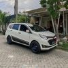 si_putih_baret