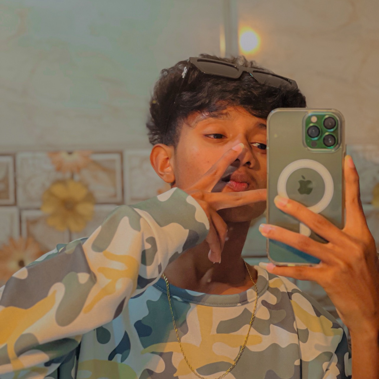 Ash 🤍🦕: