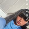 mia673323