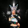 ff_queen_365