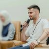 أخصائي العلاج ياسين حلمان