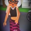 zari8643