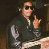 eazye976