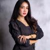 Bunda Alvionita berbagi
