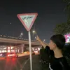 3_9az8