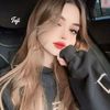 user1833732061052