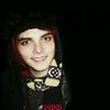 gerardways_swag.redtie