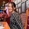 Sana Khan Official 210