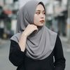 ayu_trias9383