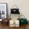 nena_classy_bags